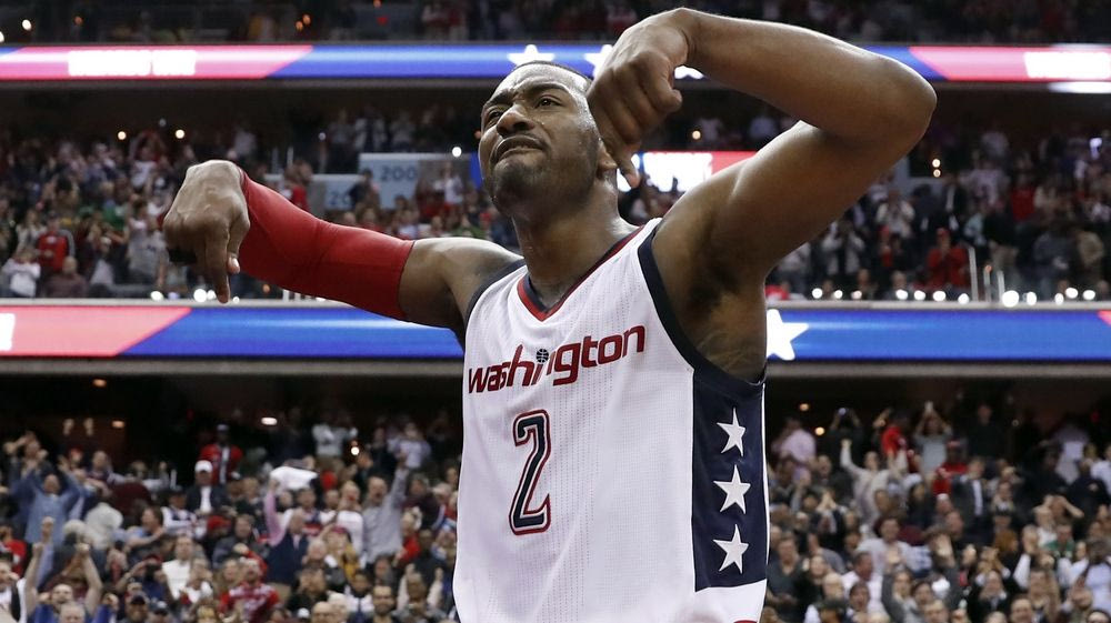 Νέο “χρυσό” συμβόλαιο υπογράφει ο Wall