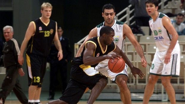 Ο γιος του πρώην παίκτη της Δάφνης που σόκαρε τις ΗΠΑ