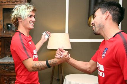 Με μαλλί… σφουγγαρίστρα ο Γκριεζμάν