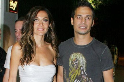 Ο Ντέμης για πρώτη φορά στο προφίλ της φουλ ερωτευμένης Δέσποινας