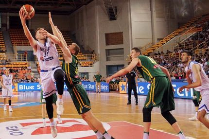 Οι Νέοι έπαιξαν… ανδρικά και πηγαίνουν για μετάλλιο