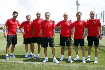 Ο Βαλβέρδε εμφανίστηκε στο προπονητικό με… μεγάλη παρέα!