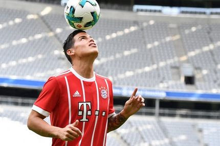 Η τούρτα-έκπληξη της Μπάγερν στην παρουσίαση του Χάμες