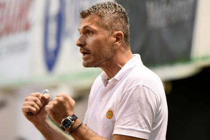 Καλαϊτζής στο Ραδιόφωνο 24/7: “Οι ίδιοι οι γονείς βγάζουν τα παιδιά τους στην αγορά”