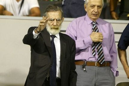 Πάντα στην τρίχα ο… Καπετάνιος