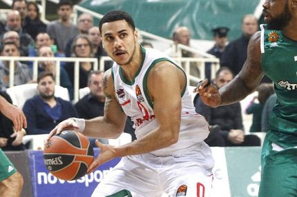 Τα βρόντηξε κάτω κι έφυγε για… Σέλτικς ο Λάρκιν