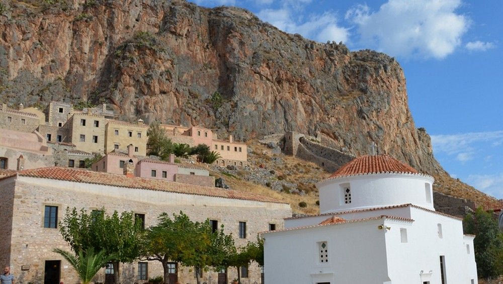 Έκοψαν πρόστιμο σε πρώην μεγαλοπαράγοντα