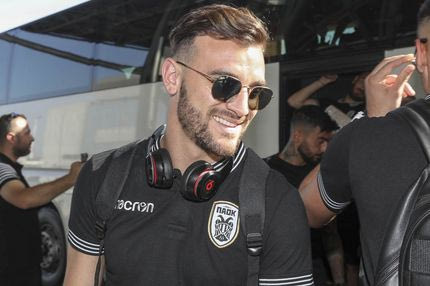 Η… χολιγουντιανή μάσκα του Μυστακίδη