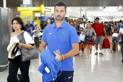 Σύσκεψη για βασικό φορ και winger