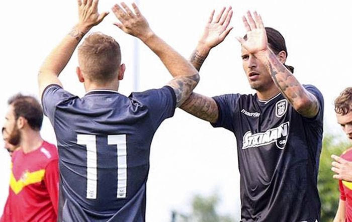 Το 4-4-2 θέλει παίκτες