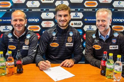 O Παπάζογλου “τρώει” τη θέση πρώην φορ του Παναθηναϊκού