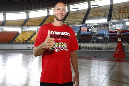 Αυτό θα πει προσαρμογή: διαφημίζει τα νέα διαρκείας ο Τίλι!