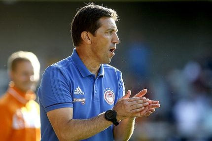 Κέρδισε τη Μαλίν, αλλά και τρεις παίκτες!