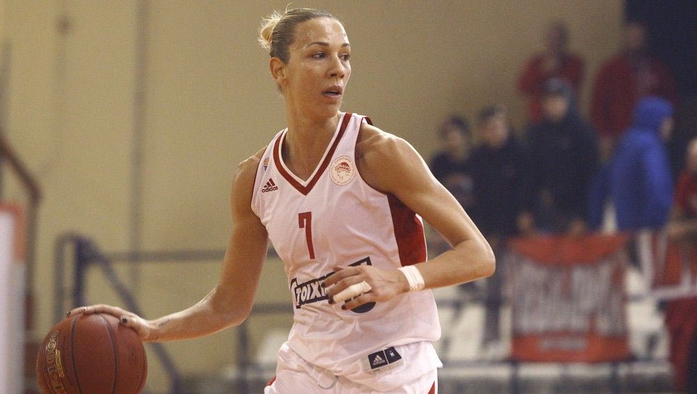 Καθαρή η Χατζηνικολάου: “Εγώ θ’ αποφασίσω πότε θα τελειώσω”…