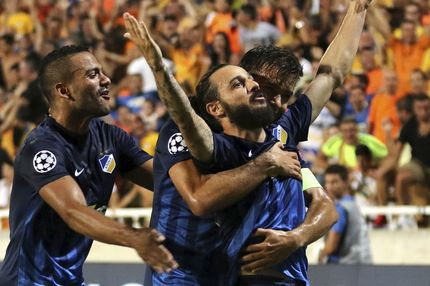 Με το ένα πόδι στους ομίλους ο ΑΠΟΕΛ