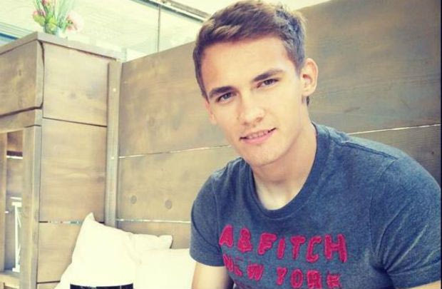 Διεθνή αριστερό μπακ από τη Σλοβενία στέλνουν στην ΑΕΚ!