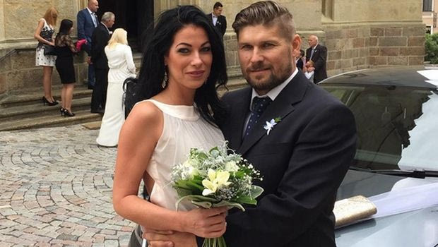 Ο γαμπρός Μπρέσκα έδωσε σόου με πικάντικο ποστάρισμα!