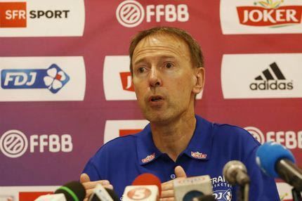 Ανω-κάτω οι “τρικολόρ” από τις δηλώσεις Βέστερμαν