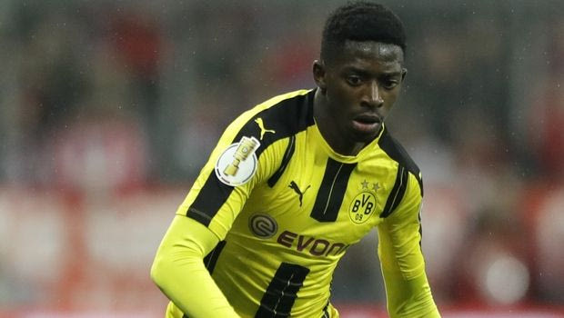 Επικό τρολάρισμα οπαδού στον Ντεμπελέ!