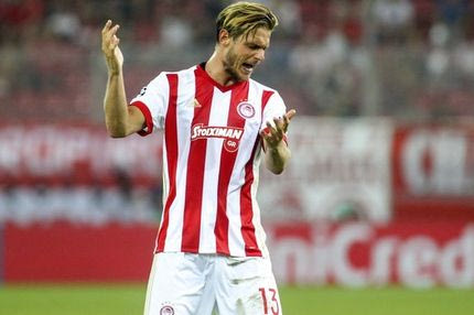 Το έριξε στο… τραγούδι ο Ζιλέ πριν της μάχη της χρονιάς!