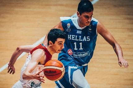 Αντίο “4αδα” με βαριά ήττα