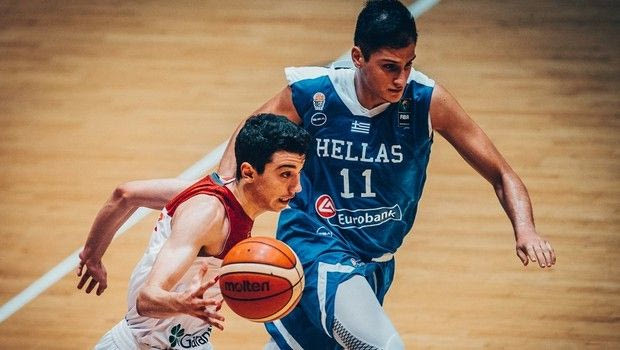 Αντίο “4αδα” με βαριά ήττα