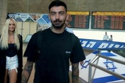 Στη Χάιφα για υπογραφές ο Κλάους