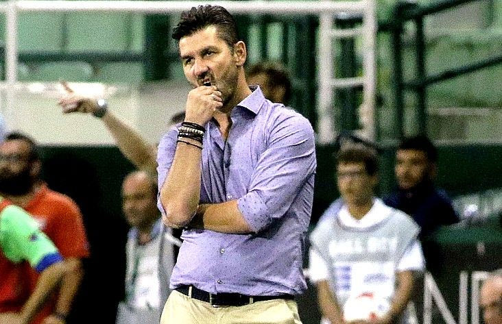 Μαύρα κοράκια, πράσινα κοράκια