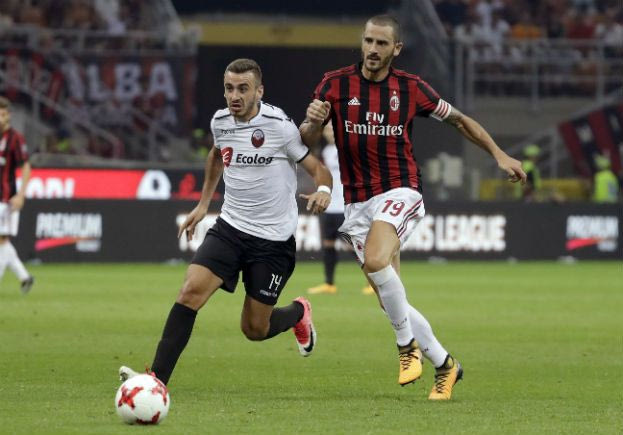 Μόνο ντέρμπι για τη Μίλαν πριν και μετά την ΑΕΚ