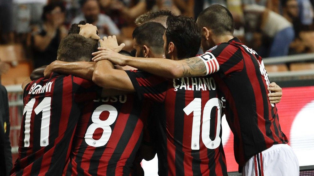 Στον πάγκο της Μίλαν τα 58 εκατ. για χάρη του 19χρονου