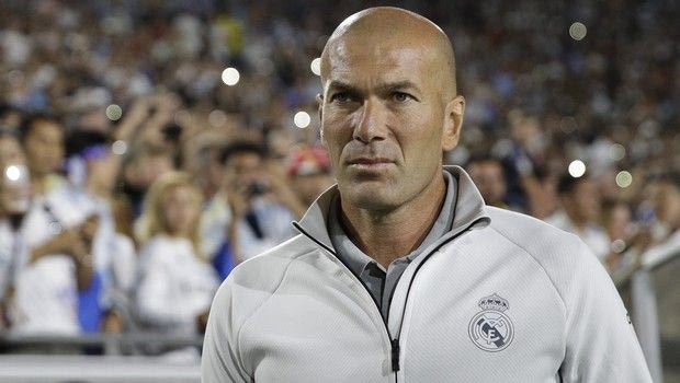 Η ερώτηση για Μουρίνιο που έκανε ΘΗΡΙΟ τον Ζιντάν!