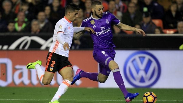 Έκλαψε για την Βαλένθια και έφαγε ΣΦΑΛΙΑΡΑ!