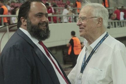 Ο Θεοδωρίδης έστειλε μήνυμα σε Μπαρτσελόνα-Γιουβέντους