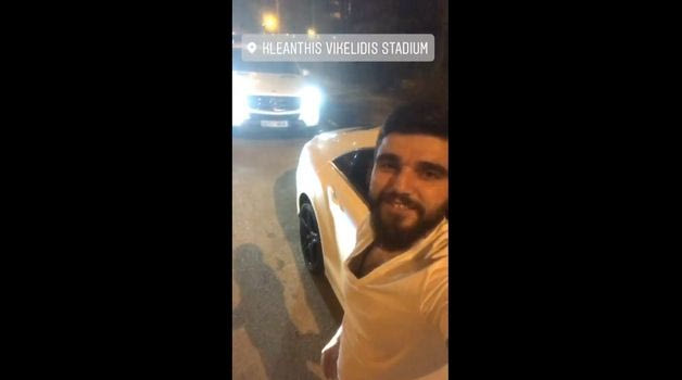 “ΠΑΟΚ ολέ-ολέ”, έξω από το Βικελίδης ο Σαββίδης!