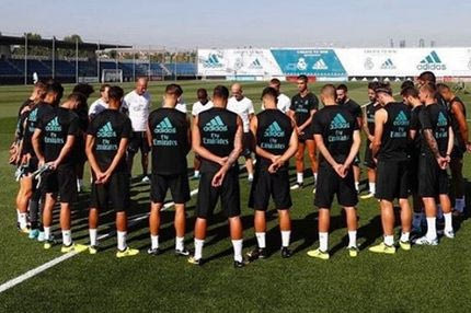 Ενός λεπτού σιγή στην προπόνηση για τα θύματα στην Βαρκελώνη