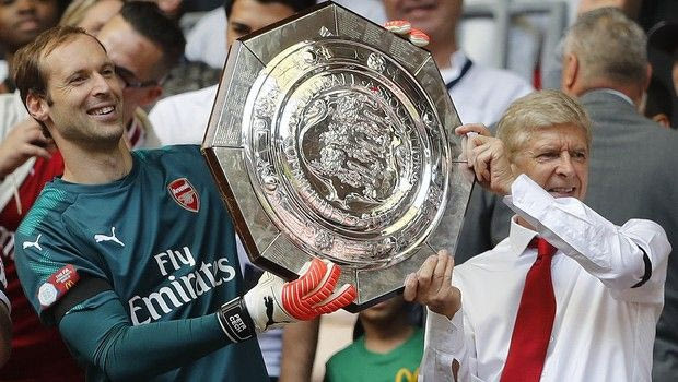 Aυτός είναι ο πρόεδρος που απολύει τον Βενγκέρ!