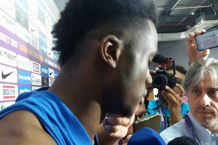 Ο Θανάσης και το σχέδιο εξόντωσης του Σβεντ