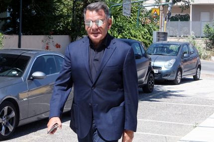 Πρότειναν μέχρι και… συνταξιούχο στην ΑΕΛ!