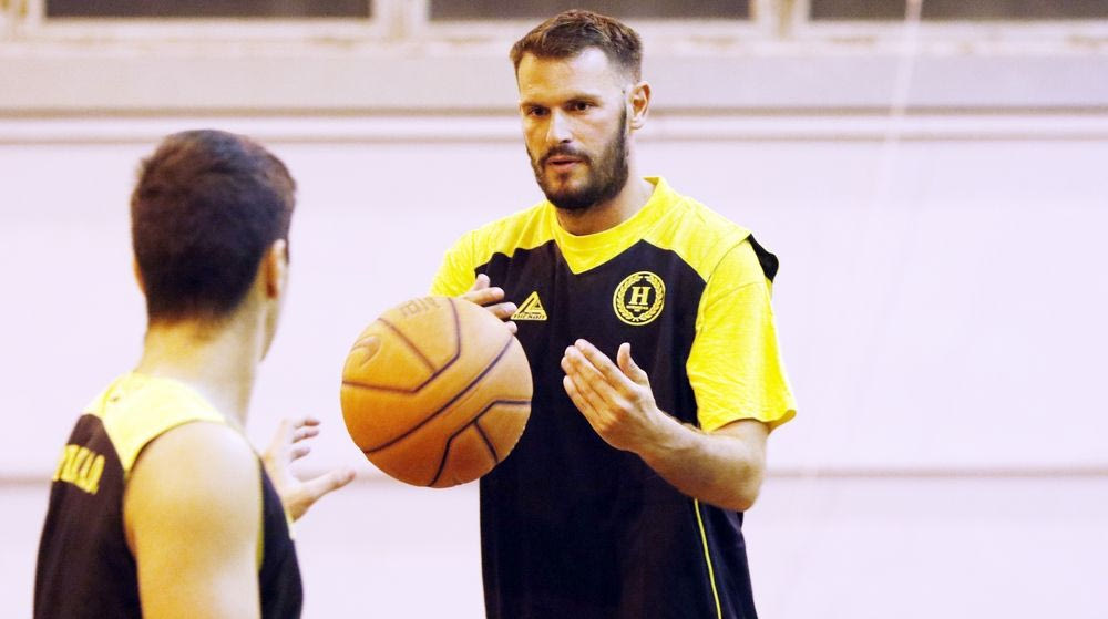 Φώτσης: “Δεν παρακολουθώ μπάσκετ”!