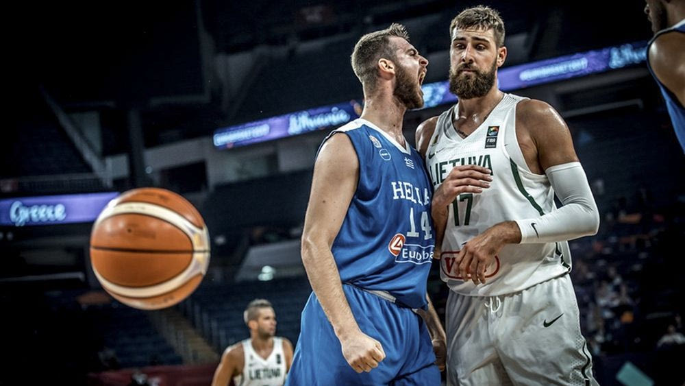 Έγινε… Ταρζάν ο πατέρας του Παπαγιάννη!