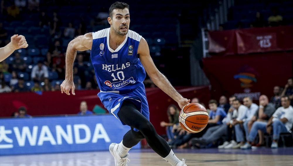 Ο Σλούκας και το… άλλο του μισό