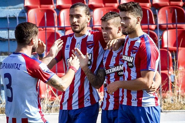 Απορούν με την γκρίνια στην Πλατεία