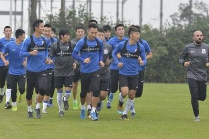 Στα πόδια… Έλληνα έπεσαν οι πλούσιοι Κινέζοι!