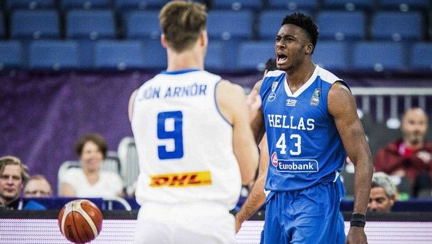 “Πάμε να τους γαμ@@@@@@” από τον Αντετοκούνμπο!