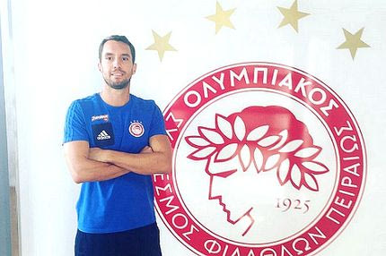 Ο φίλος του Ρομπέρτο από το Περιστέρι στον Πειραιά