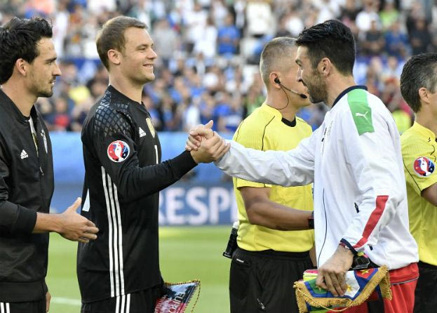 Τεράστιε Μπουφόν: “Πατρική” αγάπη στον Νόιερ που δοκιμάζεται…