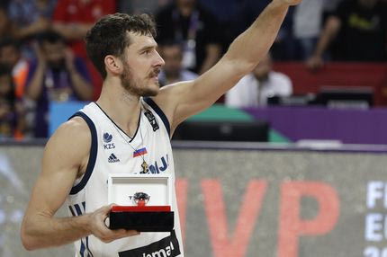 Λέτε αυτή η επιλογή να μεταπείσει τον Ντράγκιτς;