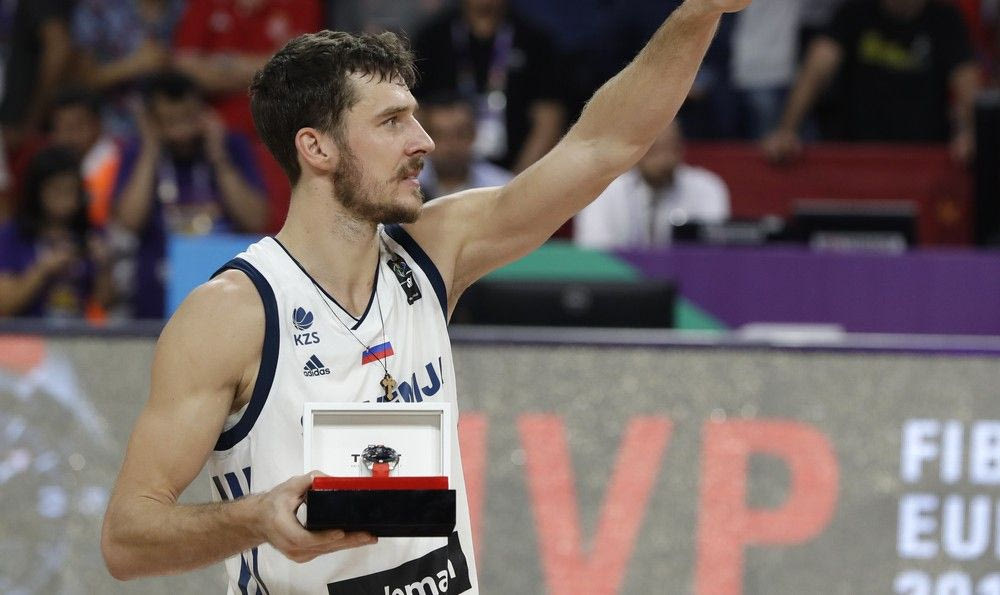 Λέτε αυτή η επιλογή να μεταπείσει τον Ντράγκιτς;