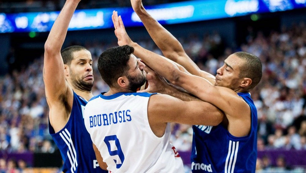 Εθνική υποχώρηση (και με Φινλανδία) πριν από την τελική μάχη (με Πολωνία)