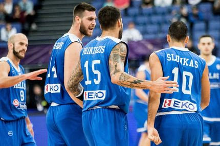 Η τρίχα έγινε… τριχιά για τους διεθνείς